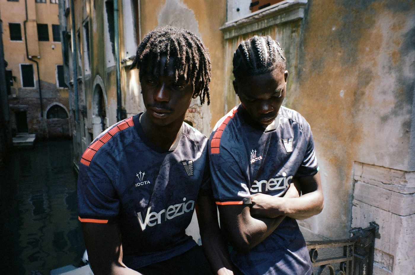 NOCTA presenta la nueva equipación local del Venezia FC para la