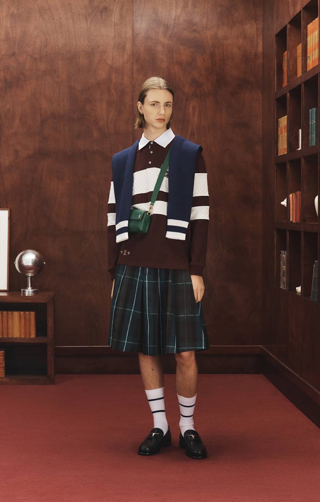 pharrell ofrece su propia version del universo ivy league en su nueva coleccion para louis vuitton 25gramos 1