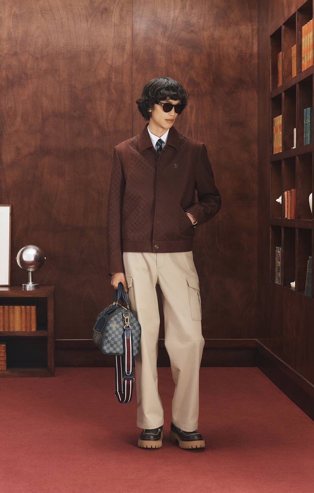 pharrell ofrece su propia version del universo ivy league en su nueva coleccion para louis vuitton 25gramos 6