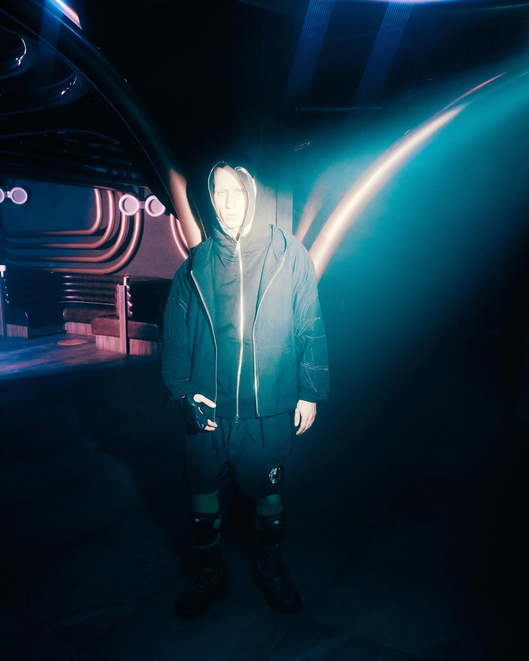 pleasures transforma el legado de daft punk en una coleccion capsula 25gramos 5