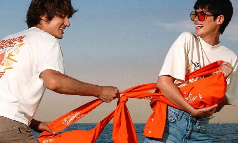 ssstuff y aperol spritz celebran el verano en una inesperada coleccion capsula 25gramos 4 1