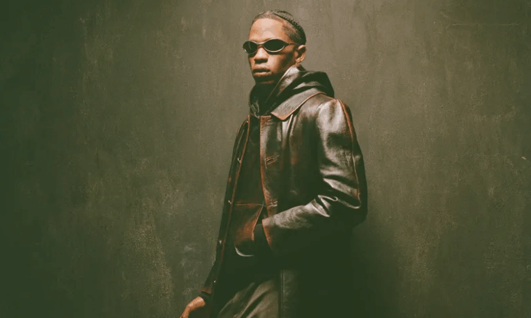 travis scott calienta motores para la llegada de jackboys 2 25gramos