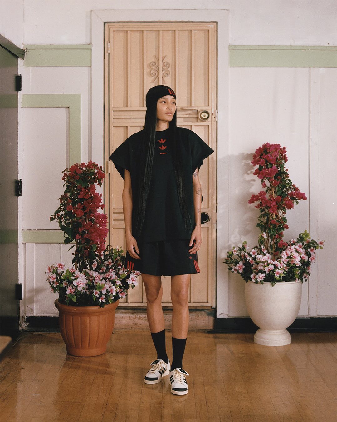willy chavarria y adidas originals reconectan en una nueva coleccion para spring summer 2025 25gramos 4