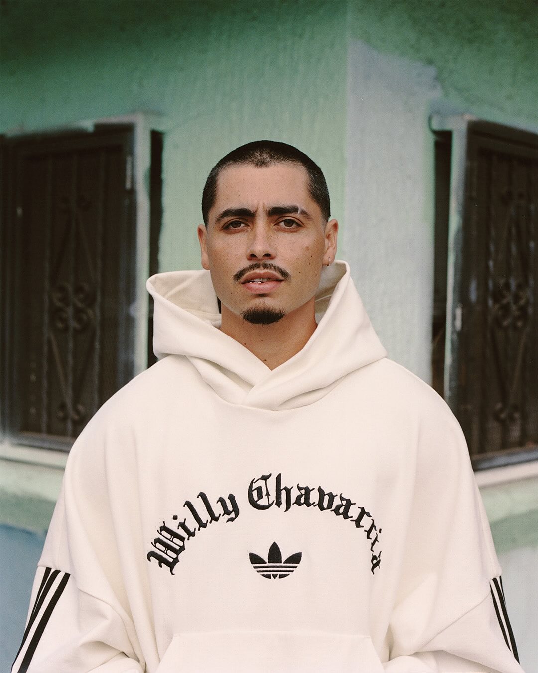 willy chavarria y adidas originals reconectan en una nueva coleccion para spring summer 2025 25gramos 7
