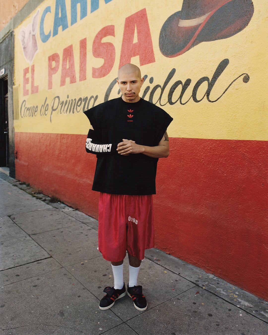willy chavarria y adidas originals reconectan en una nueva coleccion para spring summer 2025 25gramos 8