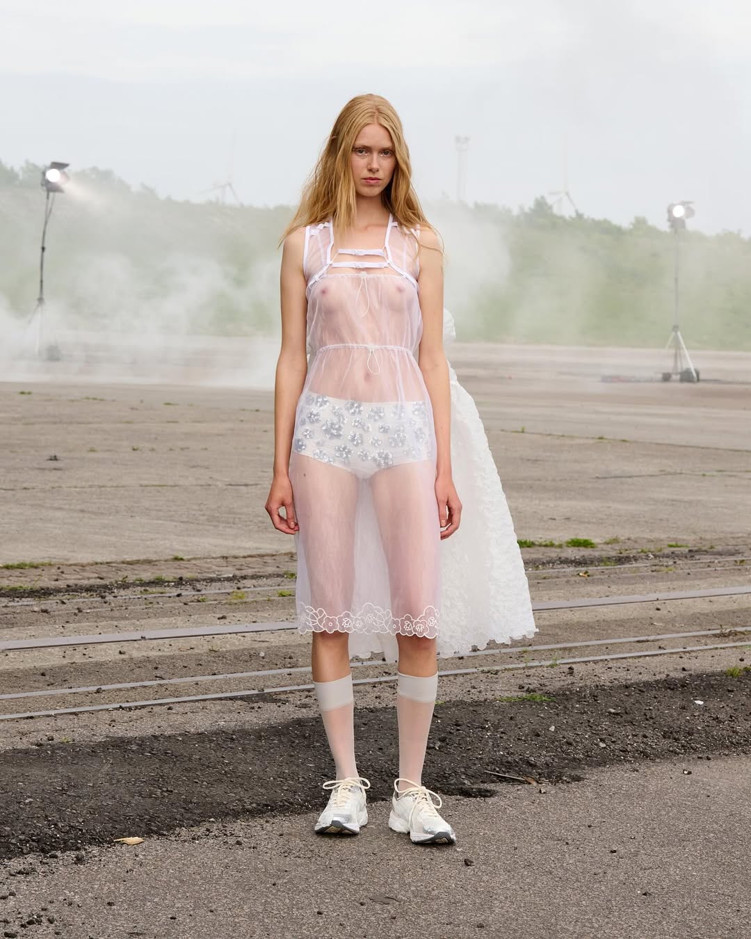 cecilie bahnsen celebra su decimo aniversario en la semana de la moda de copenhague 25gramos 12