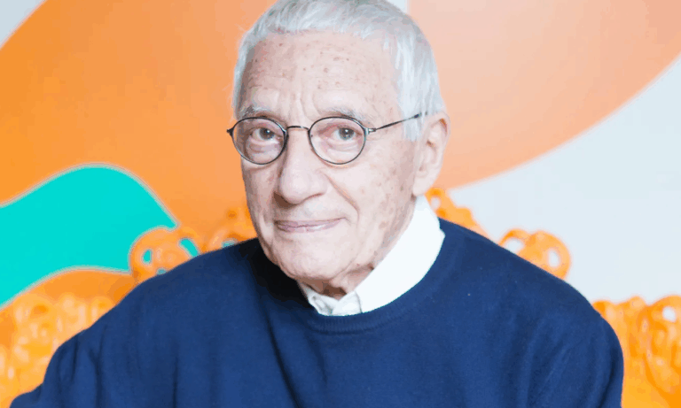 phaidon edita un nuevo libro sobre el universo creativo de alessandro mendini 25gramos