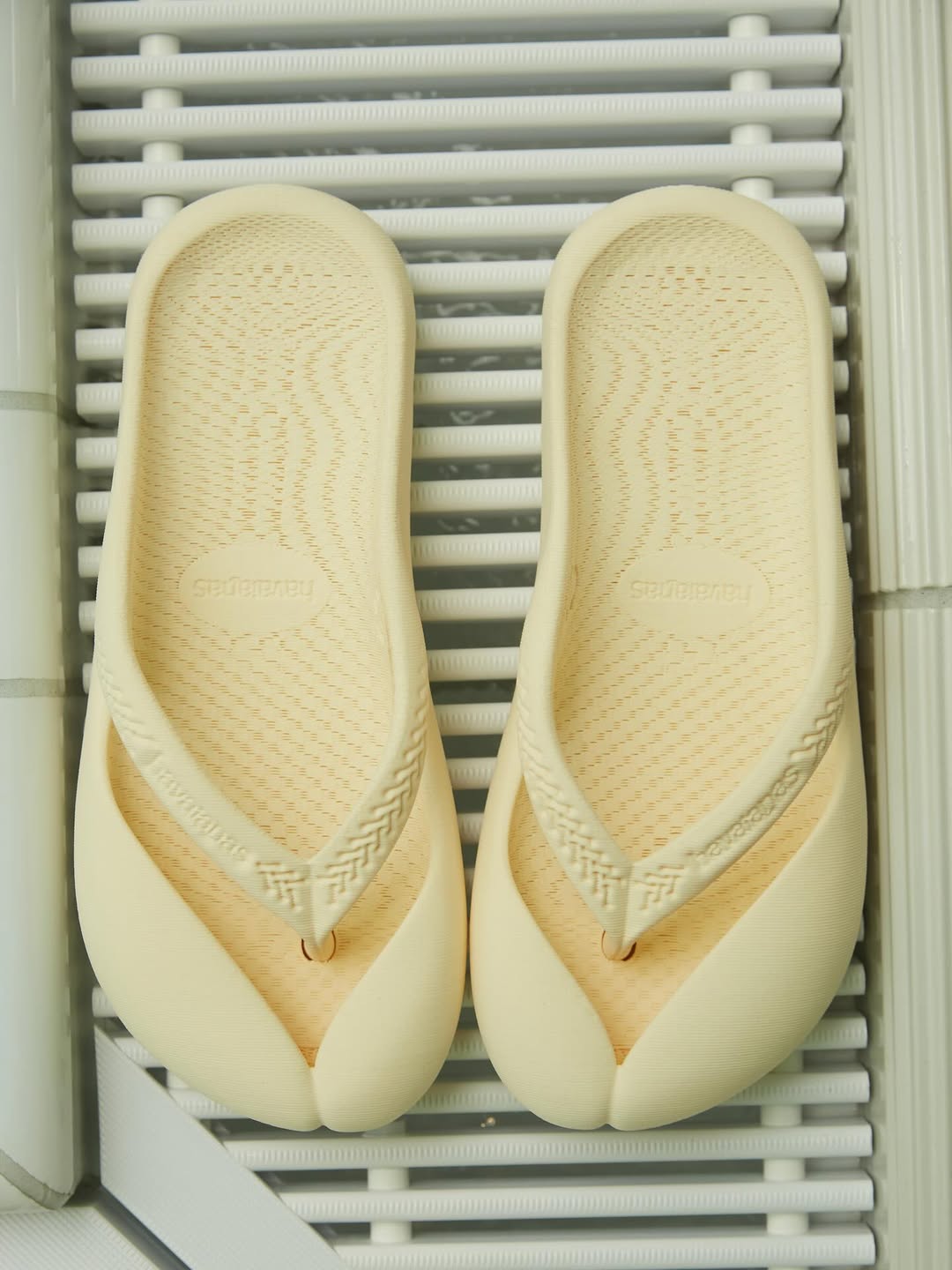 zellerfeld crea las primeras havaianas impresas en 3d de la historia 25gramos 3