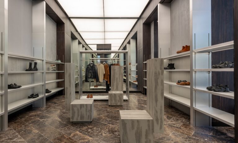 camper reabre su flagship de madrid la primera tienda disenada por achilles ion gabriel 25gramos 1
