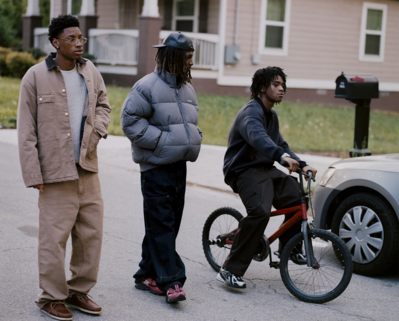 carhartt wip vuela hasta atlanta en su campana para otono 2025 25gramos 7