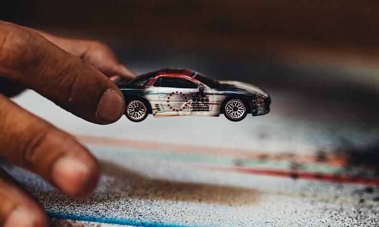 futura se une a hot wheels en su catalogo de colaboraciones 25gramos 2