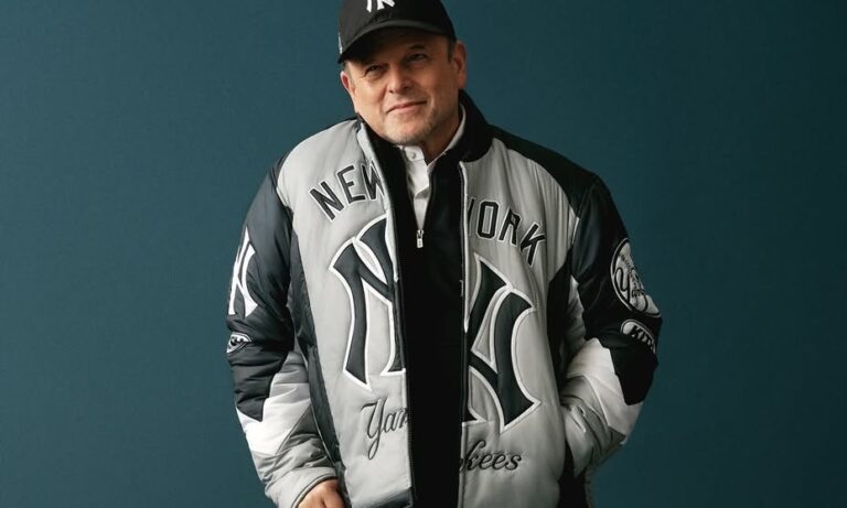 jason alexander presenta la nueva coleccion de kith junto a los new york yankees 25gramos 7 1