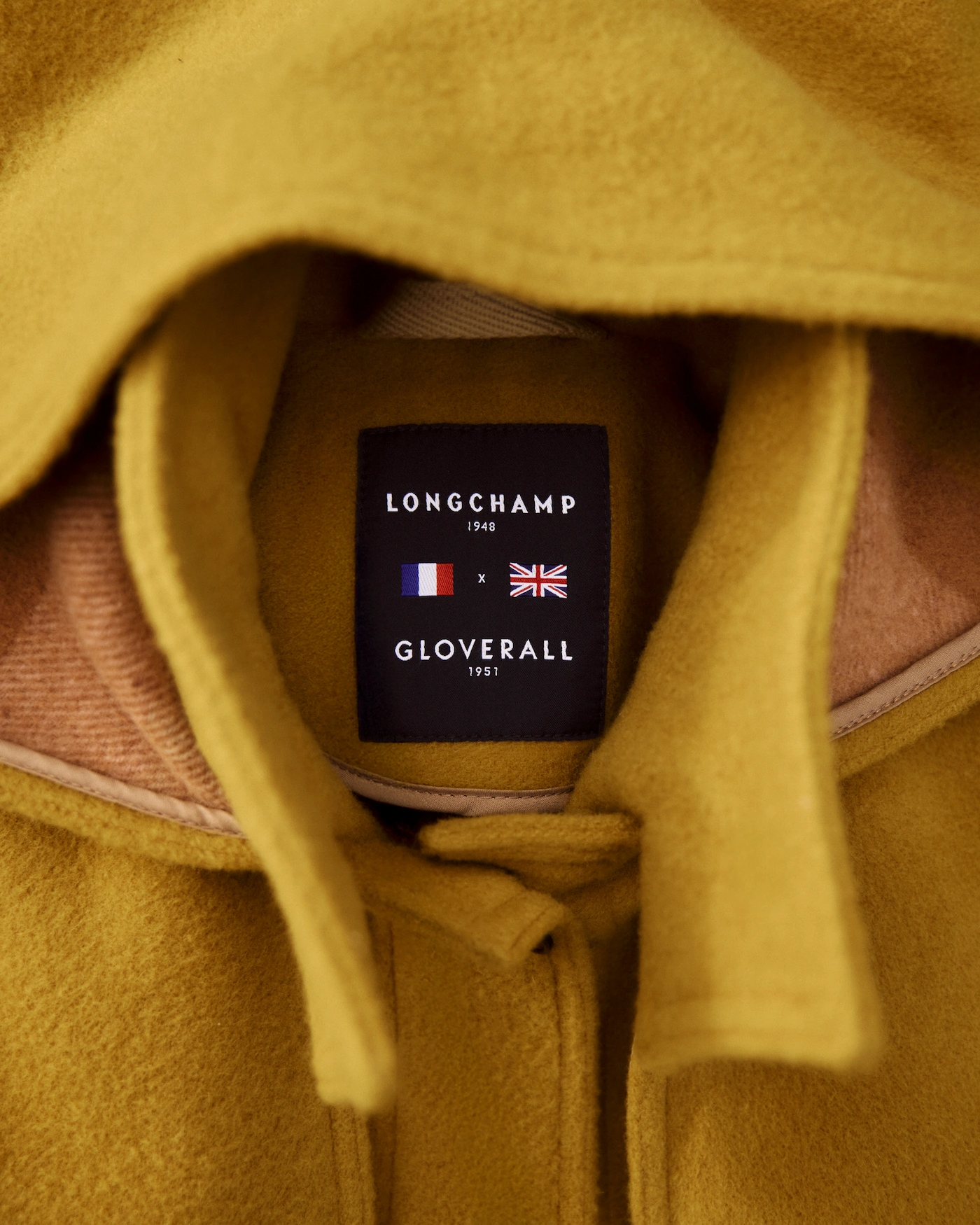 longchamp y gloverall se juntan para darle una vuelta a sus clasicos 25gramos 6