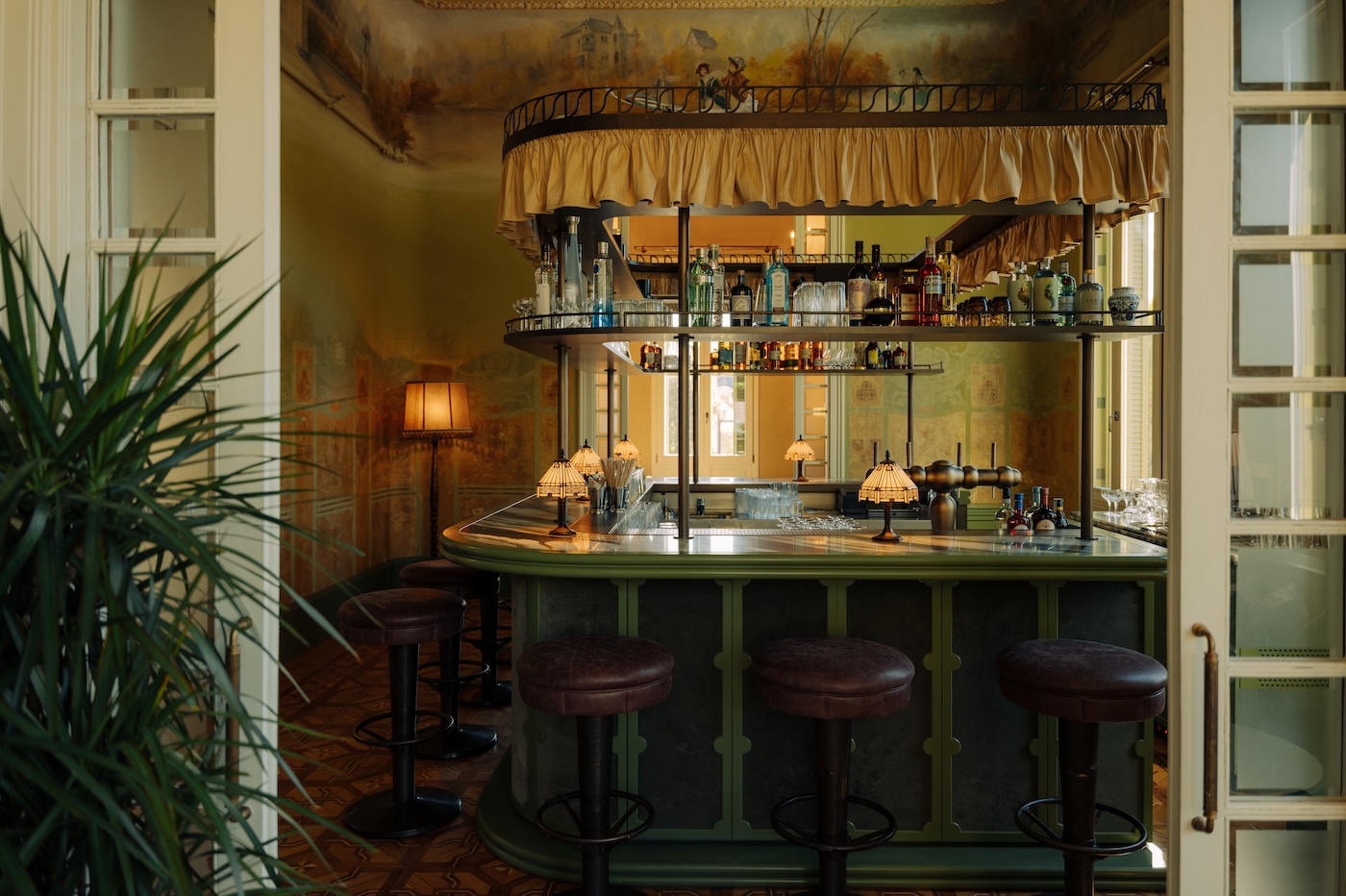 arte bienestar y gastronomia desde lo alto del tibidabo con la nueva apertura de soho house 25gramos 10