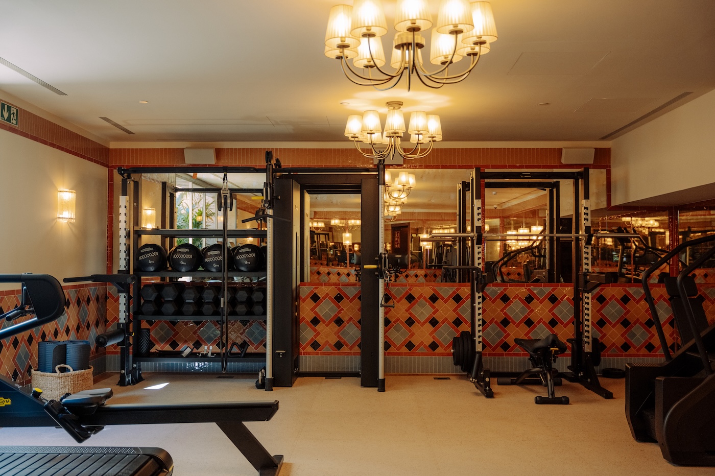 arte bienestar y gastronomia desde lo alto del tibidabo con la nueva apertura de soho house 25gramos 2