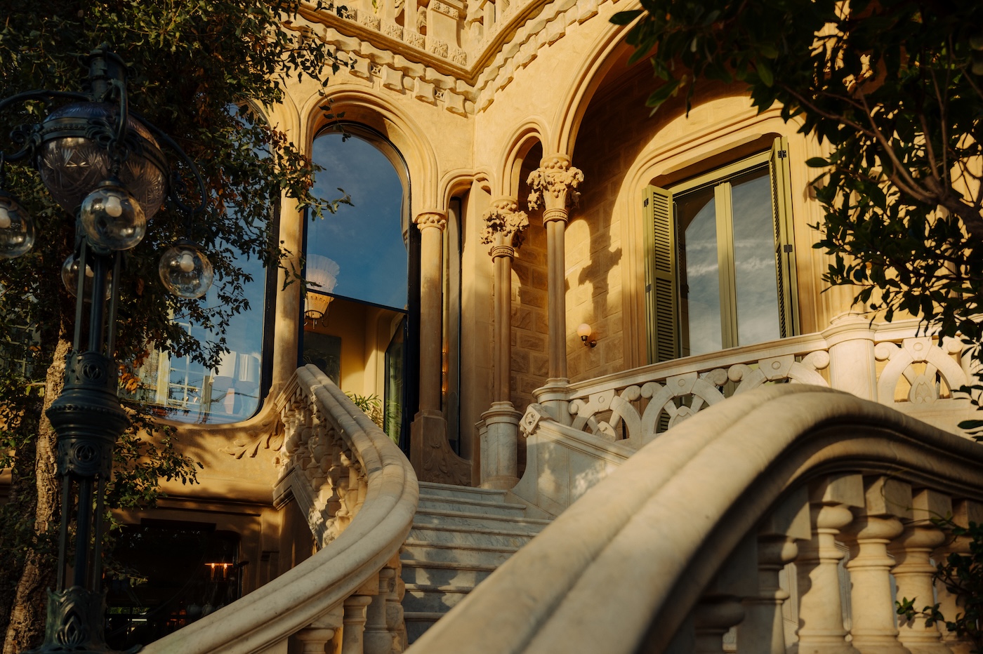 arte bienestar y gastronomia desde lo alto del tibidabo con la nueva apertura de soho house 25gramos 5