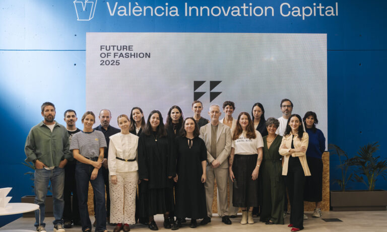 future of fashion 25gramos