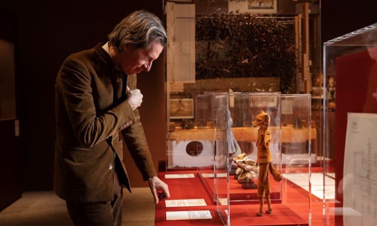 el design museum abre las puertas al universo de wes anderson 25gramos 3