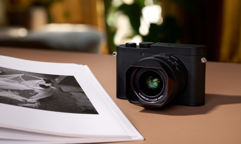 leica y la busqueda del blanco y negro absoluto 25gramos 2