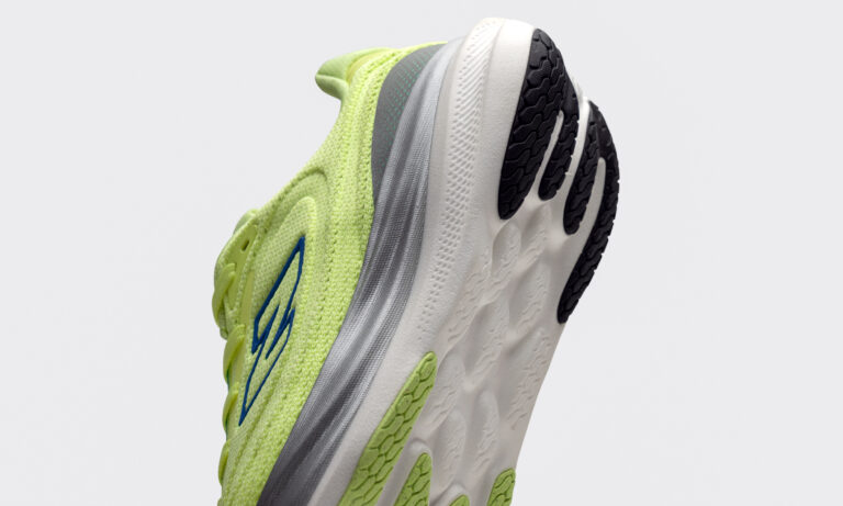 new balance eleva su estandar del running con las nuevas 1080v15 25gramos 3