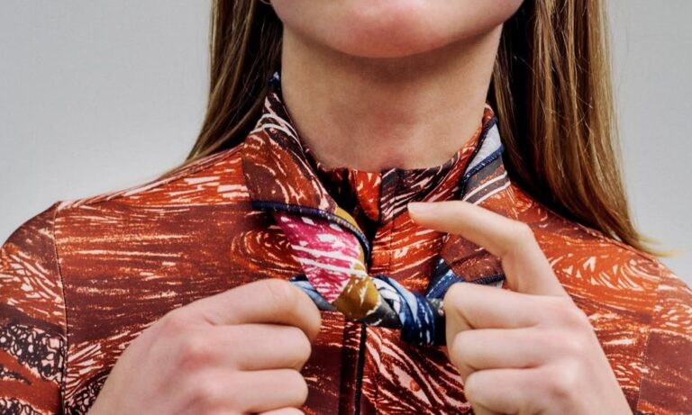 pas normal studios amplia su lenguaje visual esta vez para el invierno 25gramos 5 1