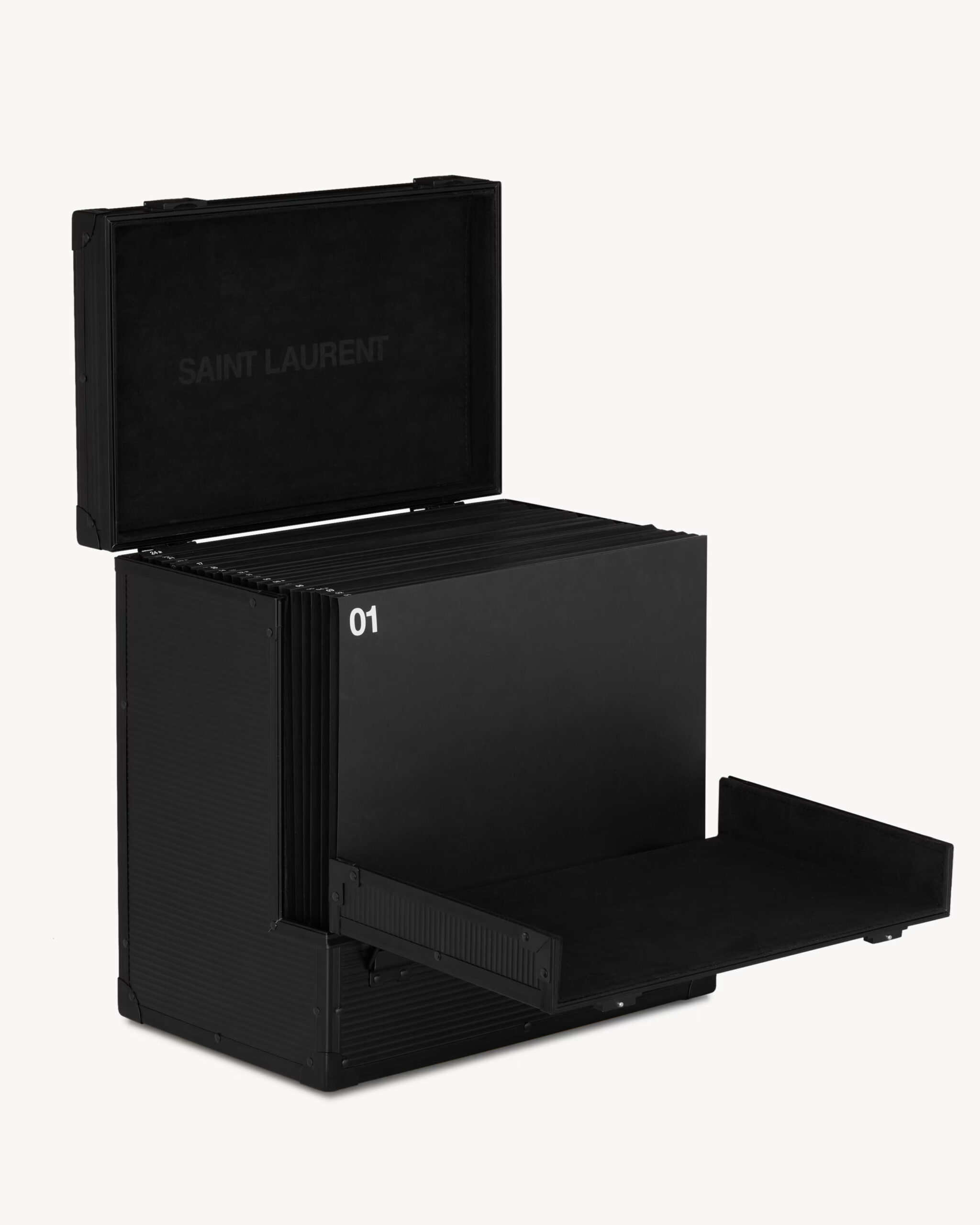 Saint Laurent tiene el mejor calendario de adviento del mundo - 25 ...