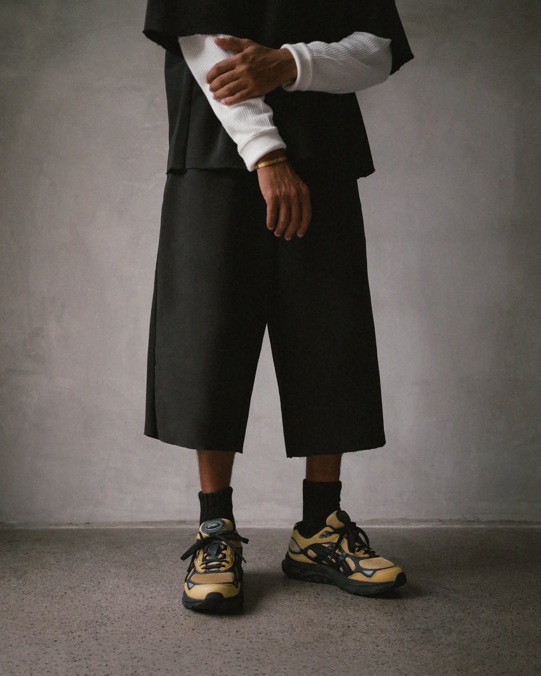 asics y hal studios llevan la energia neoyorkina a las gel nyc 2 0 25gramos 3