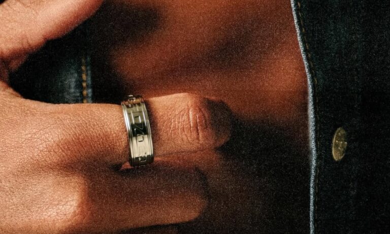 diesel ha disenado un anillo inteligente que no parece un anillo inteligente 25gramos 2 1