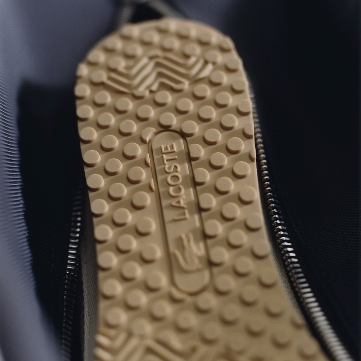 las nuevas zapatillas de lacoste apuestan por su version mas minimalista 25gramos 1