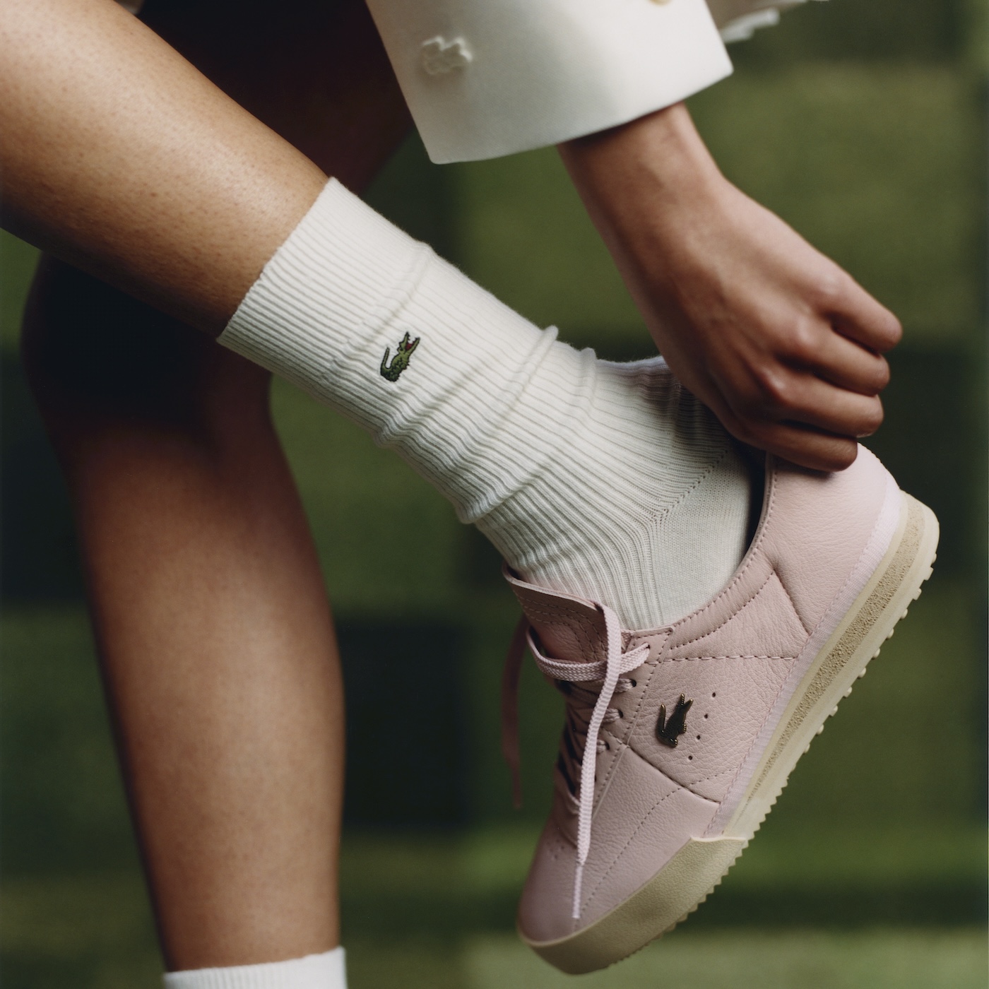 las nuevas zapatillas de lacoste apuestan por su version mas minimalista 25gramos 8