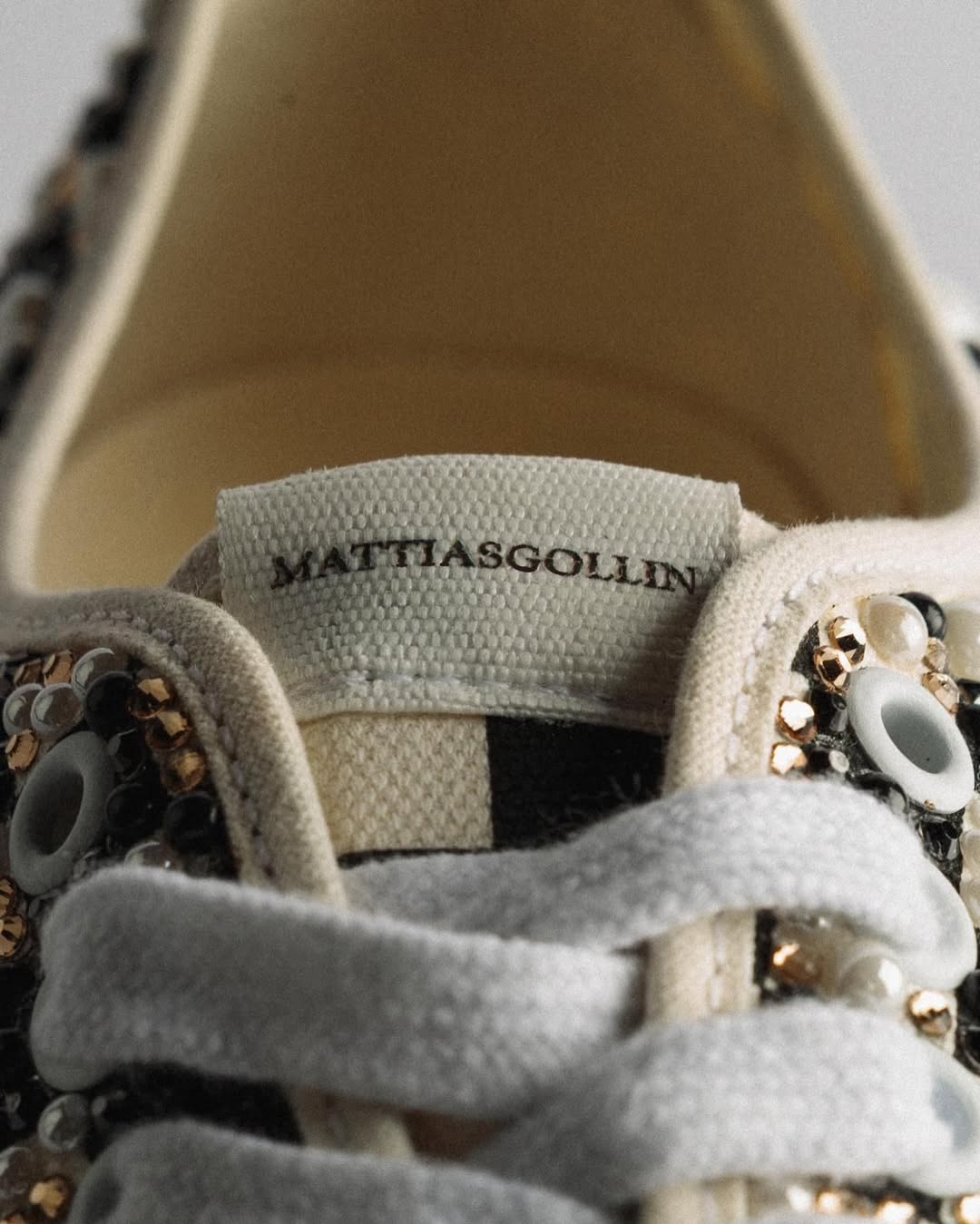 mattias gollin eleva las authentic de vans con 2 000 gemas 25gramos 4