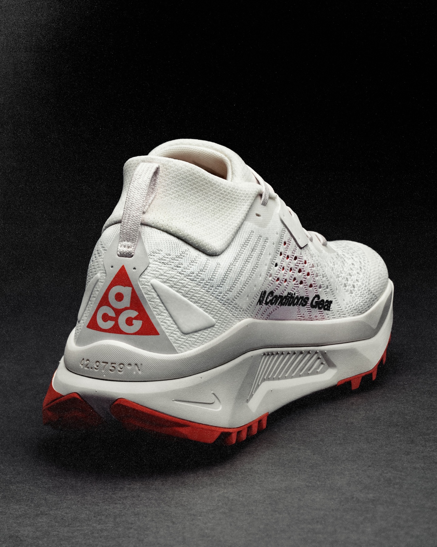 nike cierra el ano con dos nuevas siluetas trail o carretera tu eliges 25gramos 31