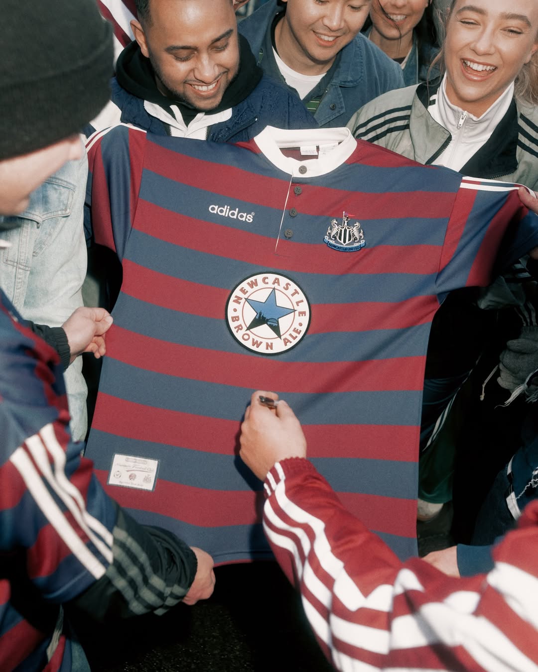 adidas y newcastle united regresan a la decada de los 90 25gramos 2