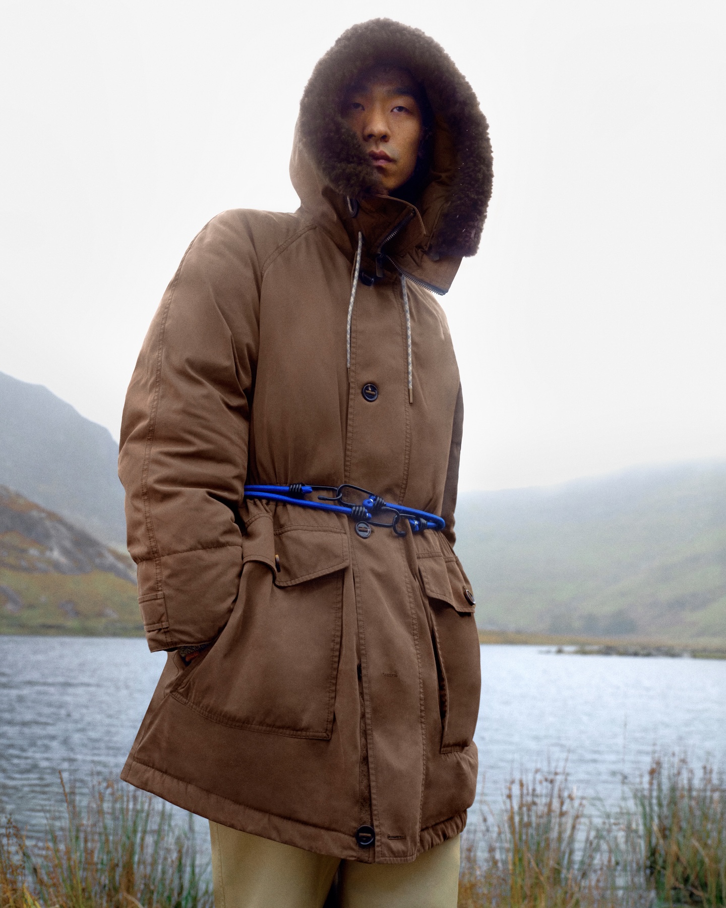 burberry lanza una coleccion centrada en uno de sus iconos la gabardina 25gramos 8