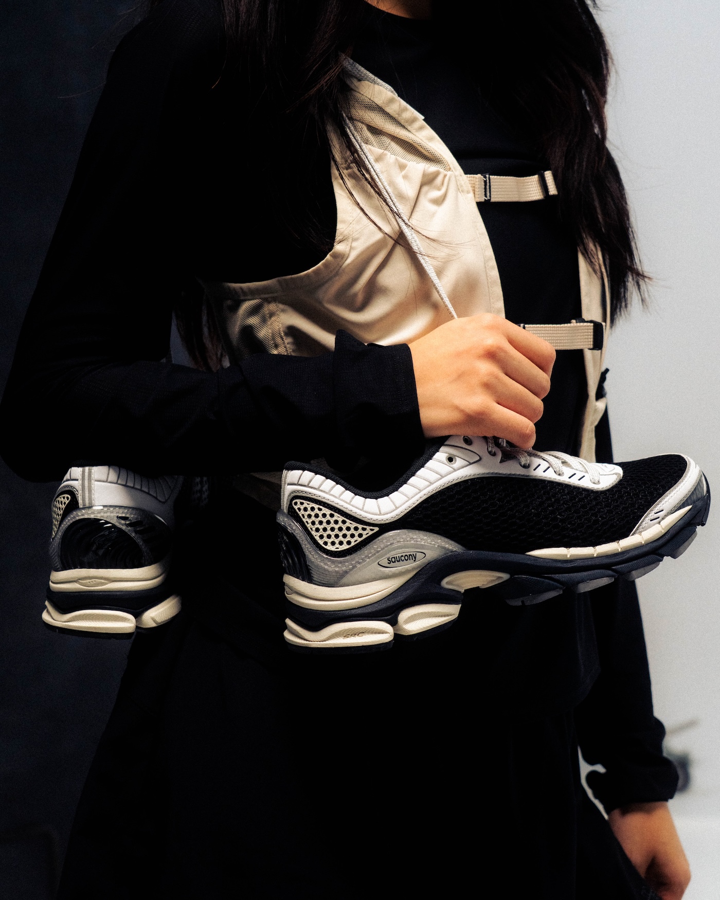 saucony actualiza un clasico y lo lleva a las calles 25gramos 1