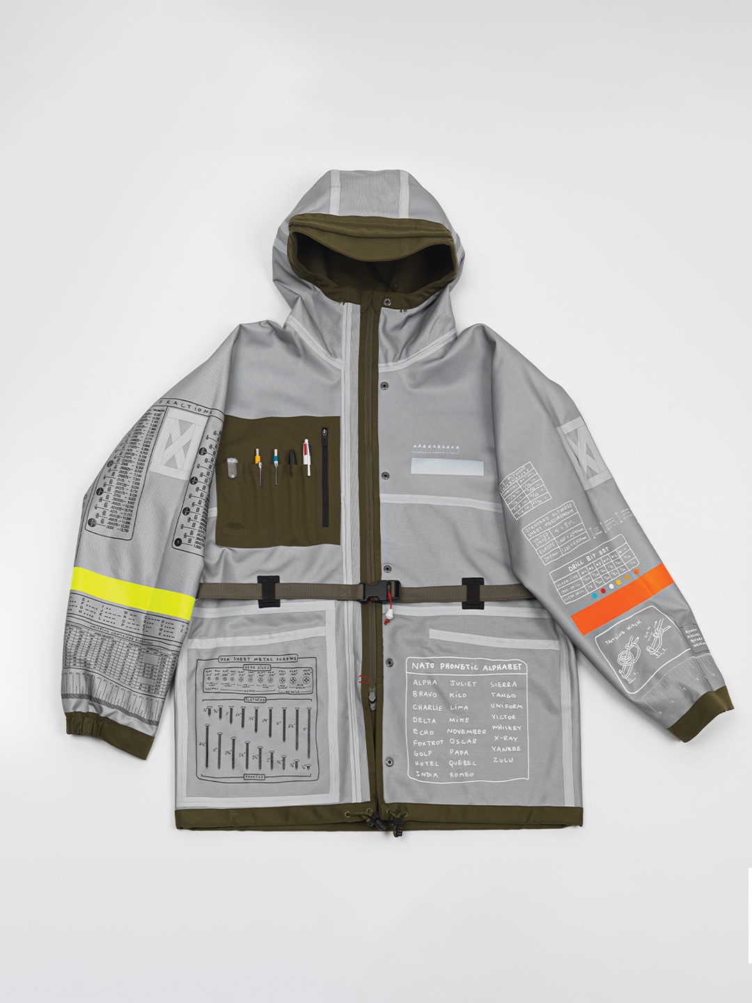 Tom Sachs ha creado un uniforme completo para trabajar en el estudio 25gramos 4