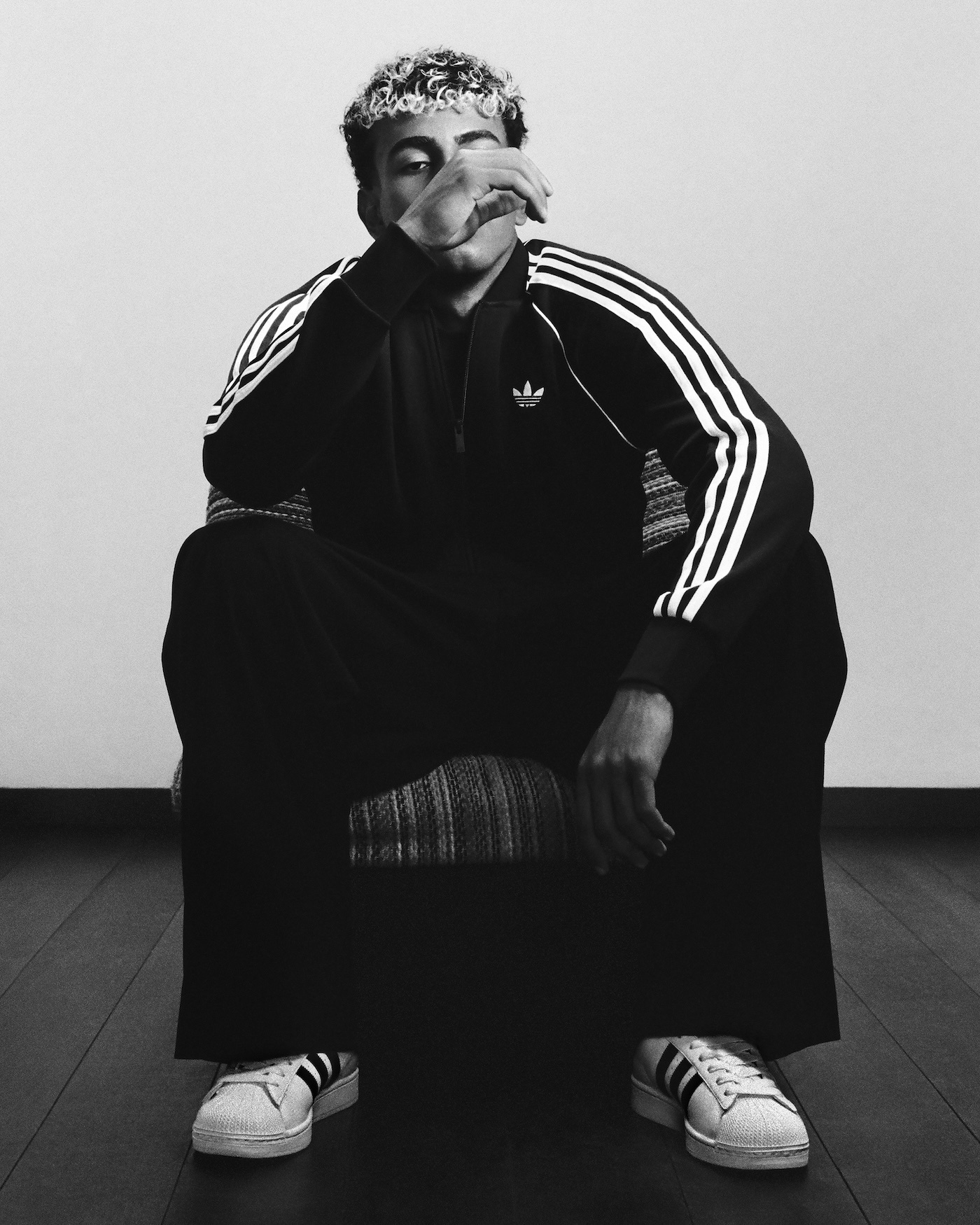adidas abre nuevo capitulo para las superstar y viene acompanado de samuel l jackson 25gramos 4