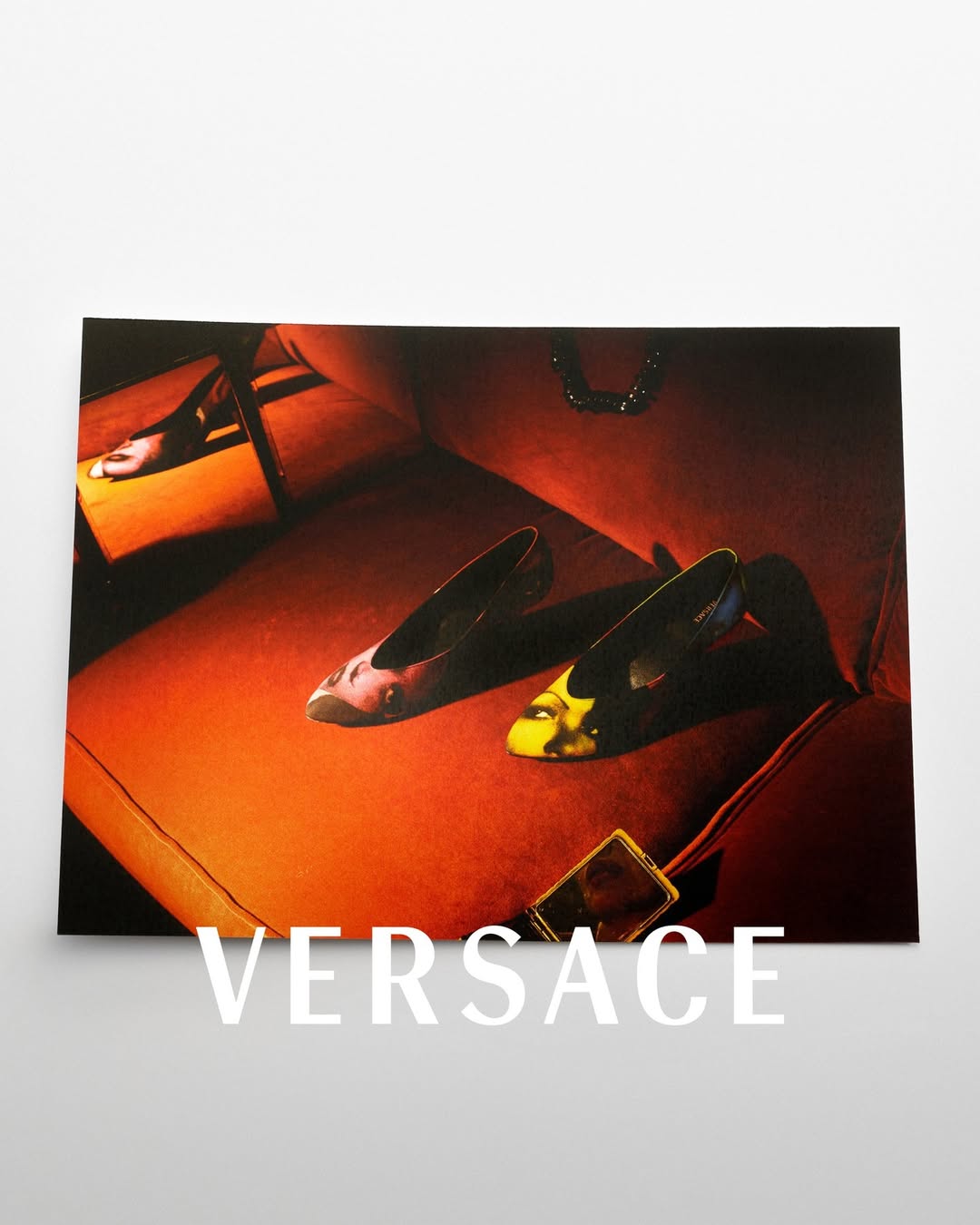 asi es la primera y ultima campana de dario vitale para versace 25gramos 7