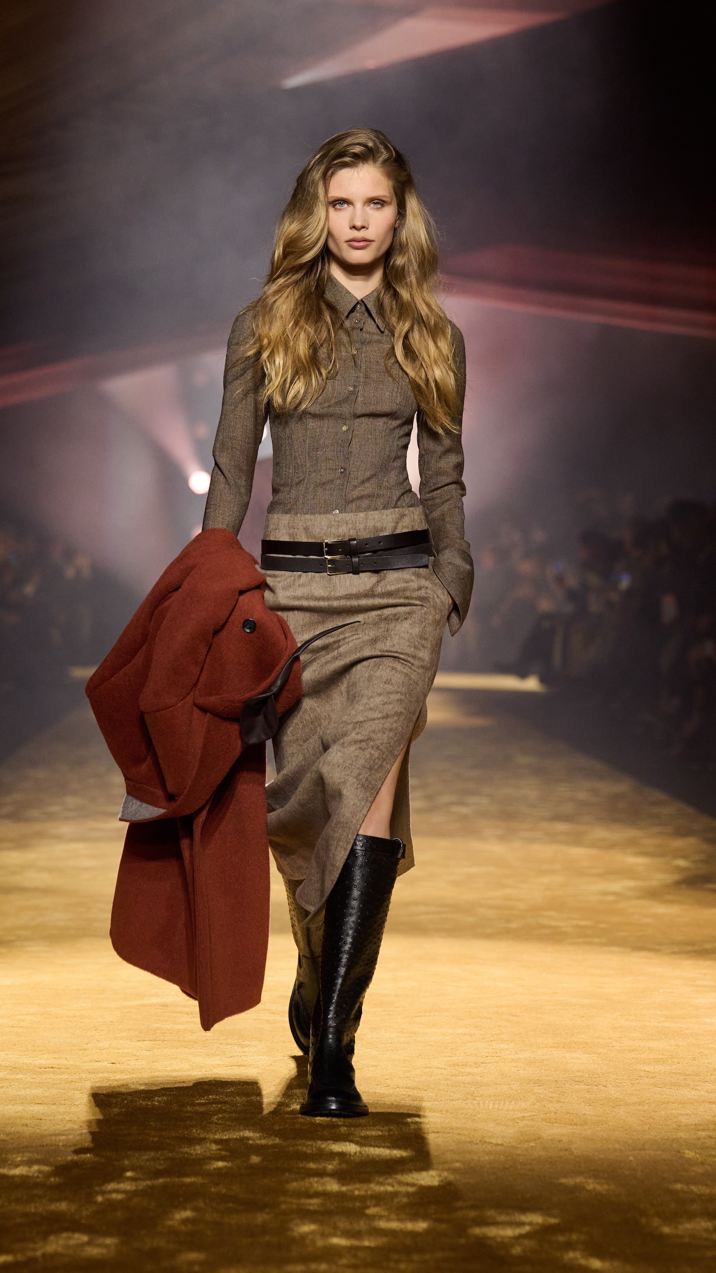 marco falcioni presenta en milan una de sus mejores colecciones para boss 25gramos 11