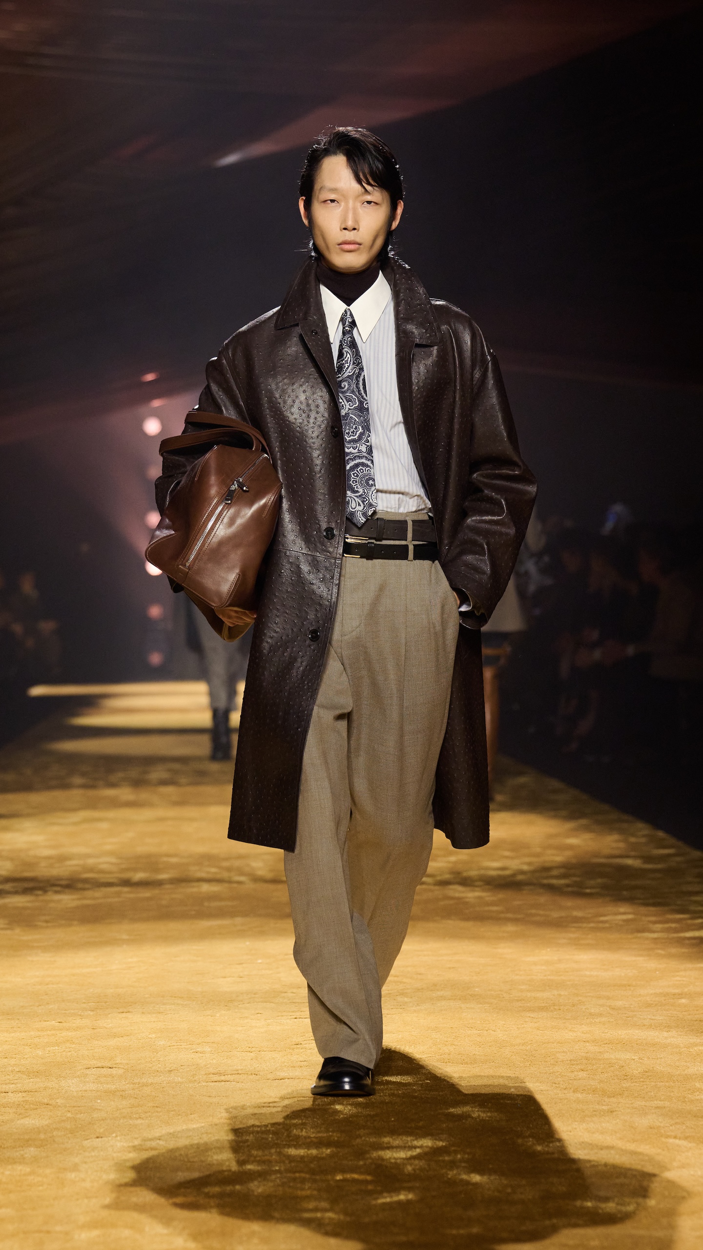 marco falcioni presenta en milan una de sus mejores colecciones para boss 25gramos 5