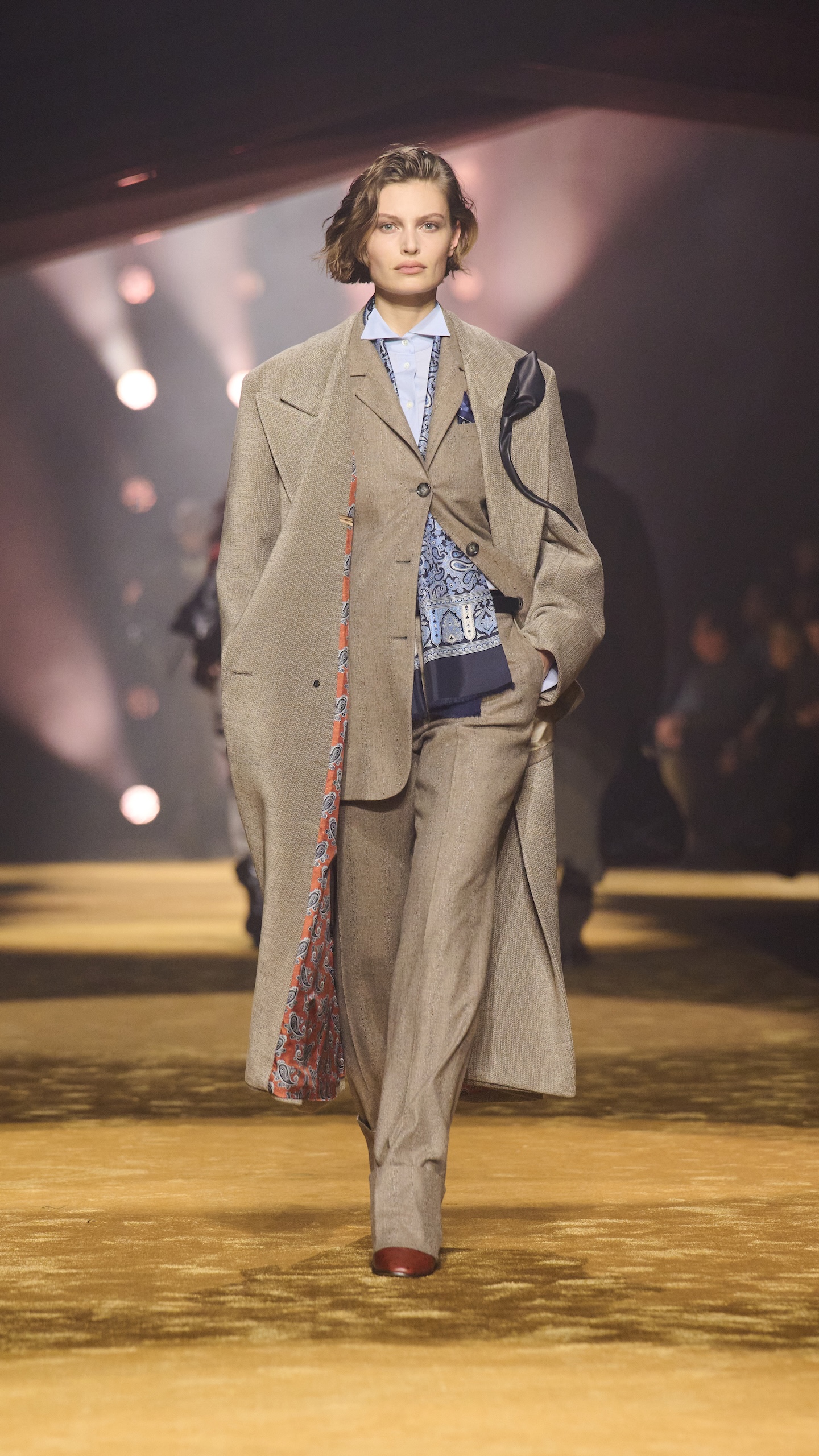 marco falcioni presenta en milan una de sus mejores colecciones para boss 25gramos 8