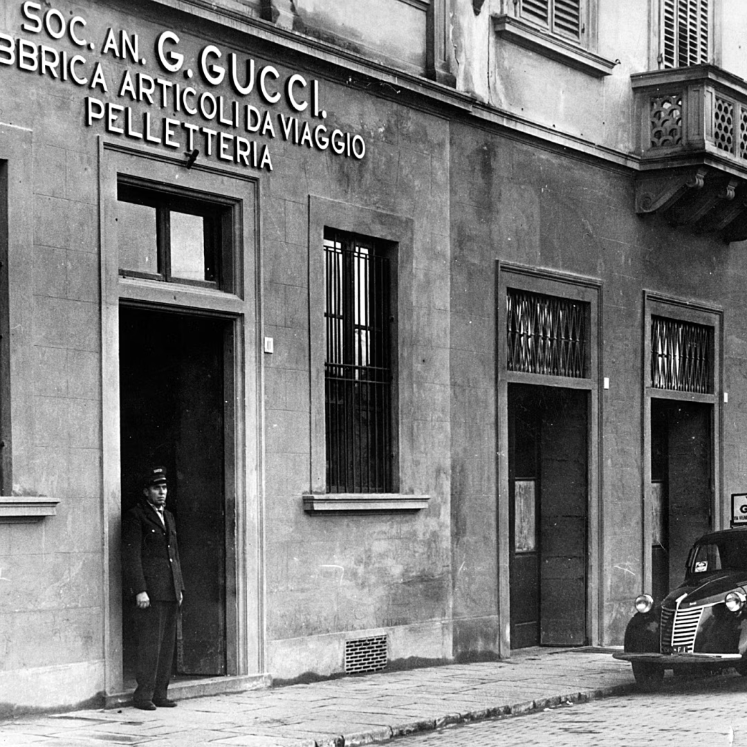 demna coge las llaves del archivo de gucci y cristaliza 105 anos de historia en una exposicion 25gramos
