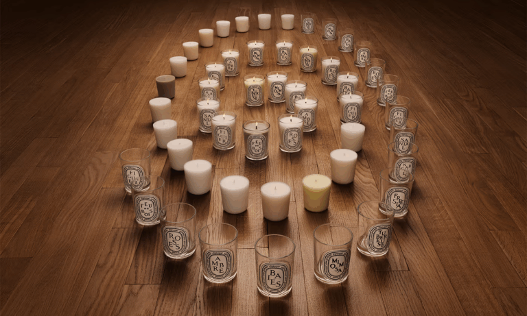 diptyque ha cambiado el vaso de su vela de siempre y aprovecha para presentar cinco nuevas fragancias 25gramos 1