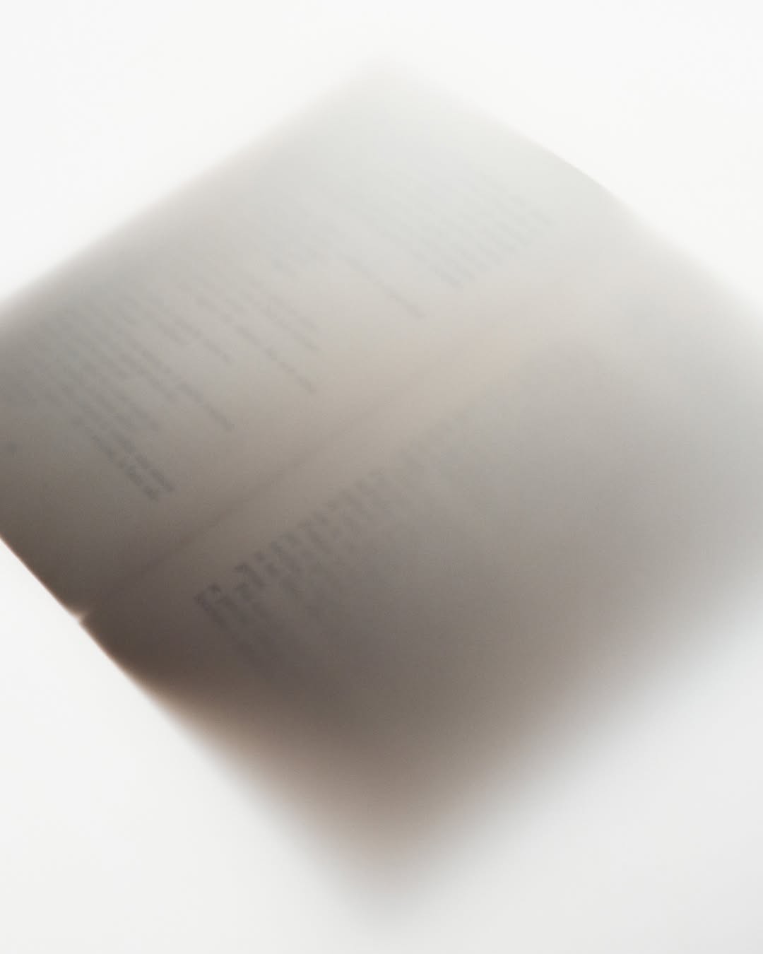jil sander convierte su showroom de milan en una biblioteca 25gramos 2