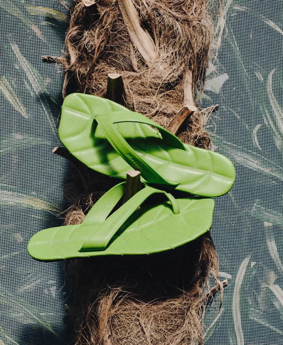 jw anderson ya esta mentalmente en la playa 25gramos 1
