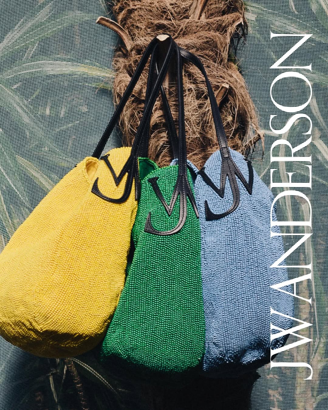 jw anderson ya esta mentalmente en la playa 25gramos 7