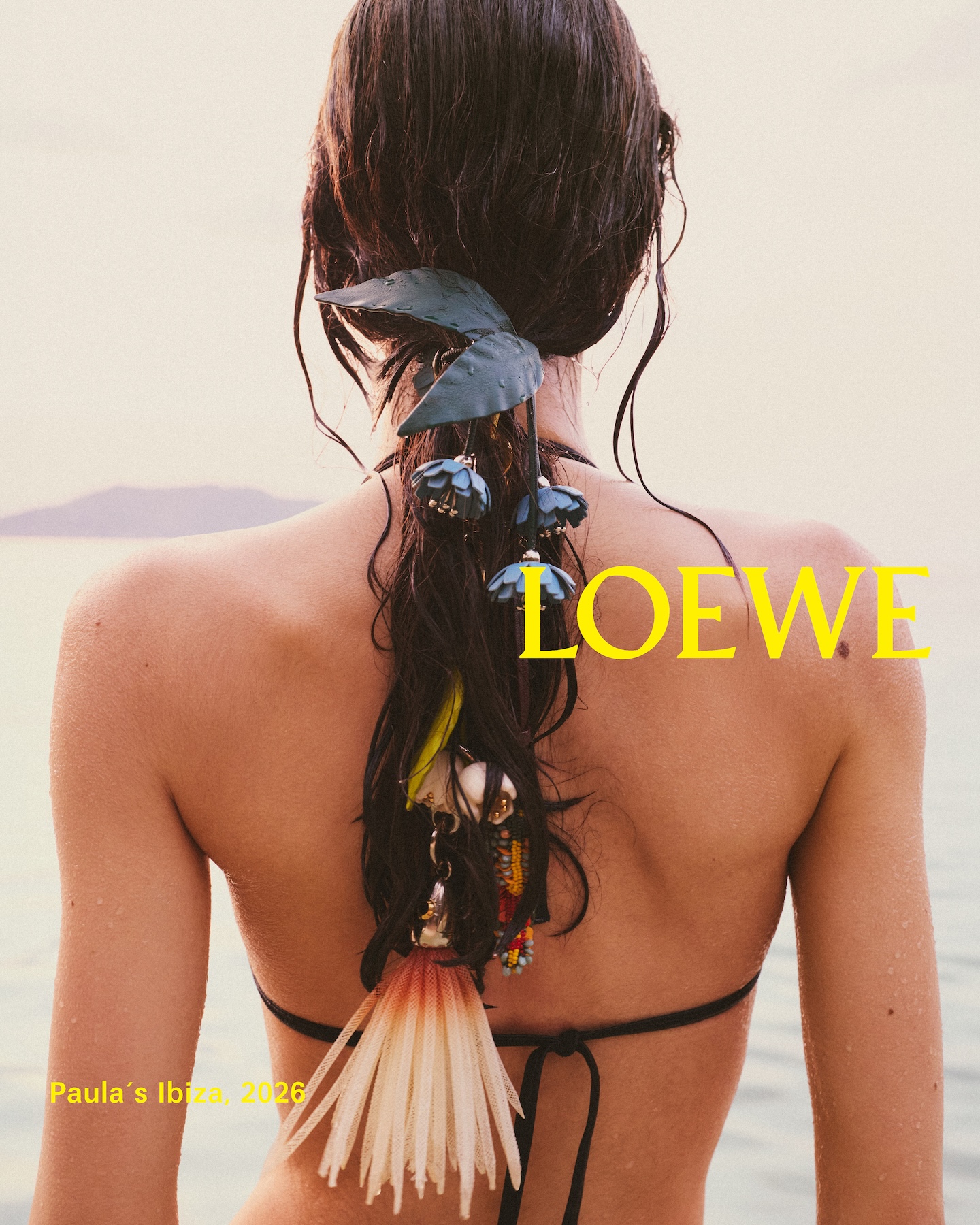 loewe da la bienvenida un ano mas a paulas ibiza 25gramos 12