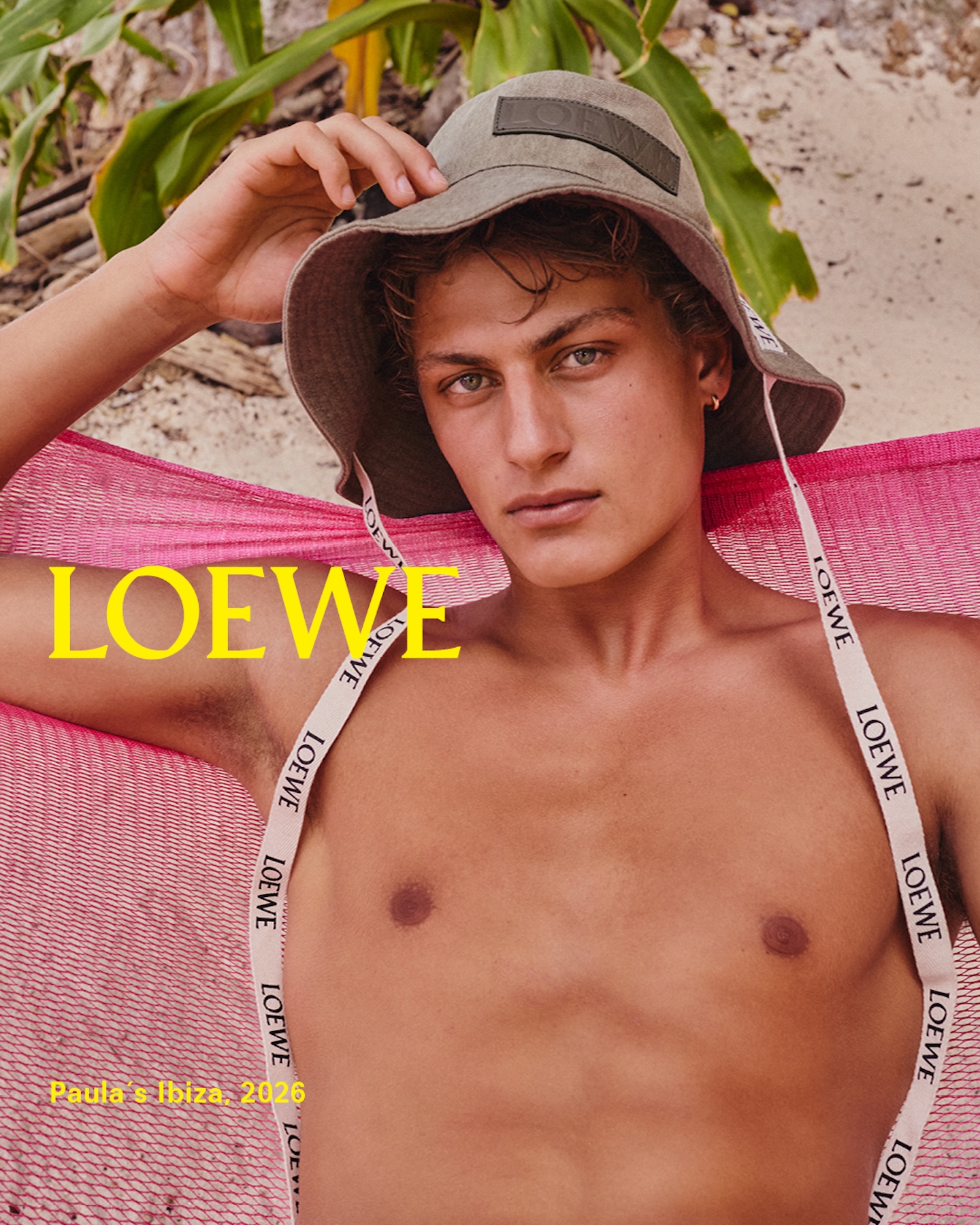 loewe da la bienvenida un ano mas a paulas ibiza 25gramos 3