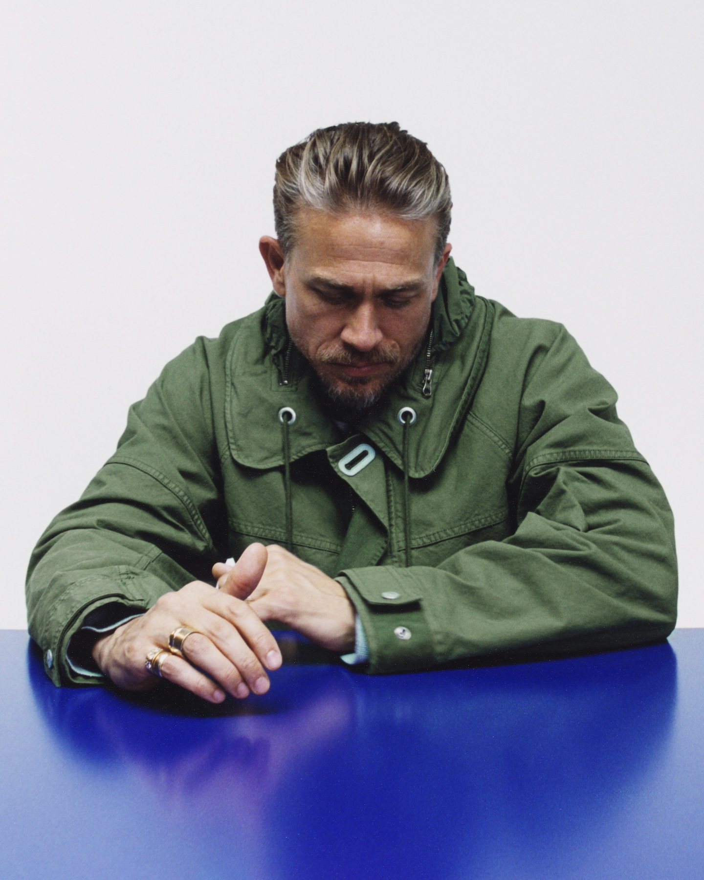 stone island recupera la chaqueta de navegacion perfecta para tierra firme 25gramos 1