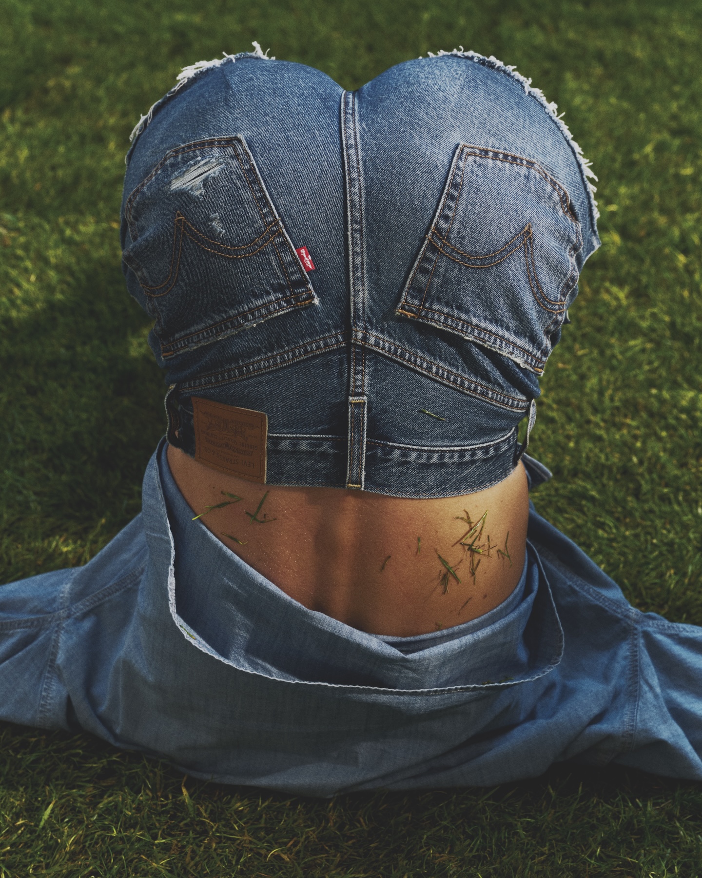a levis summer verano y2k 25gramos 17